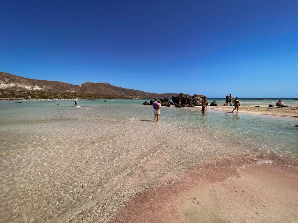 Elafonisi Beach auf Kreta mit Kleinkind