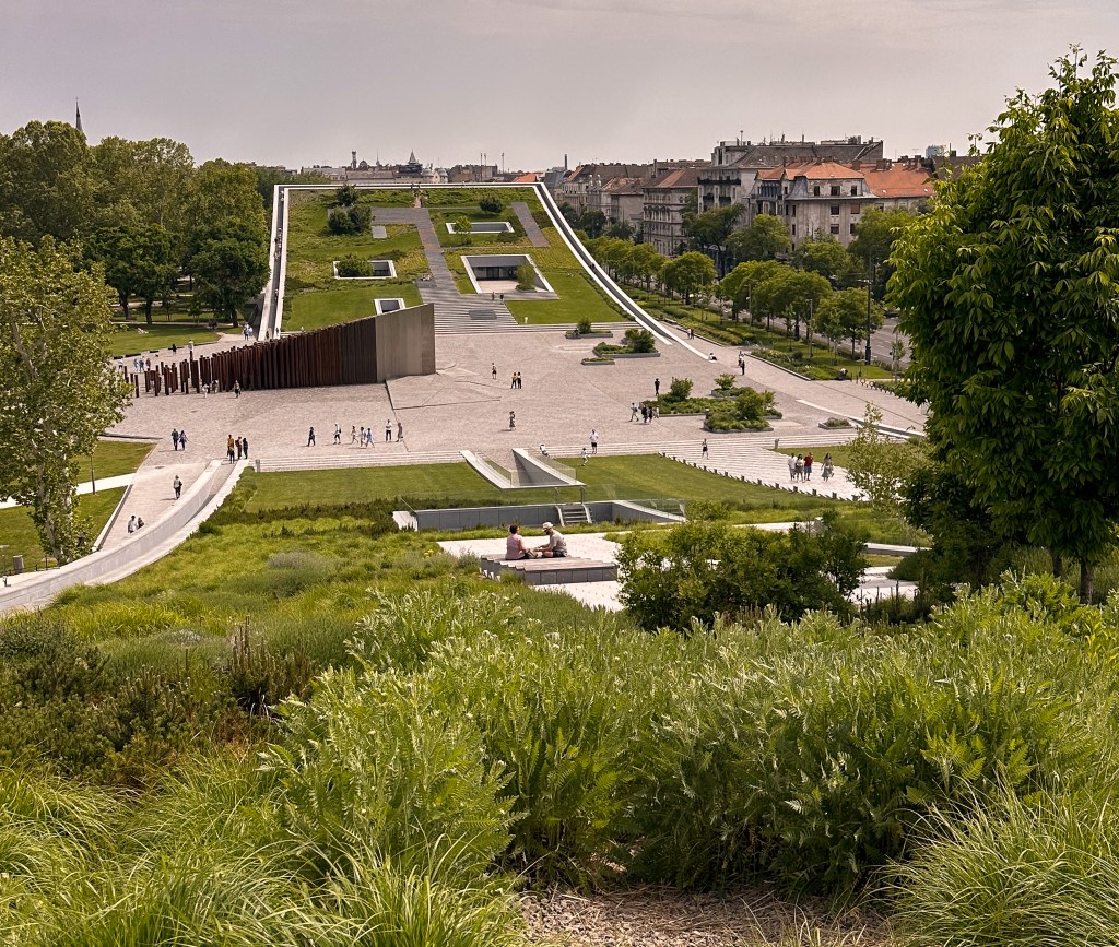 Ethnografisches Museum, ein architektonisches Highlight mit gratis begehbarem Dach